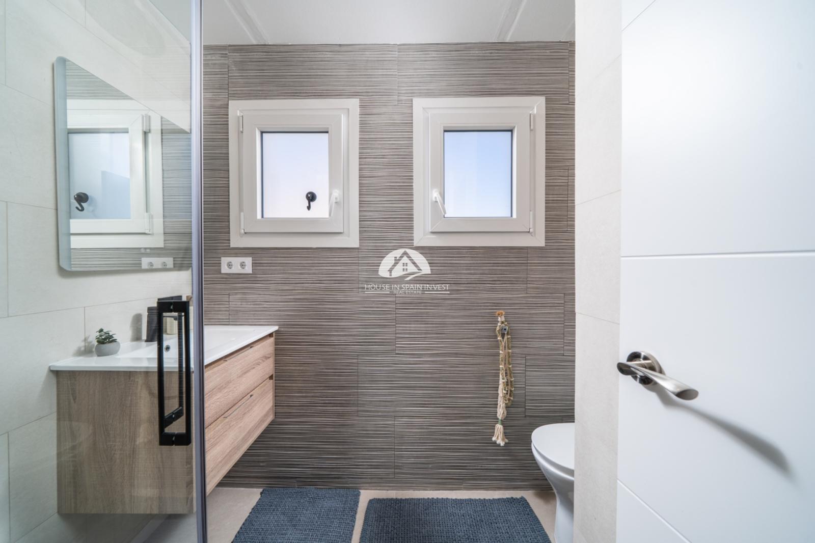 Bungalow for Sale in Torrevieja