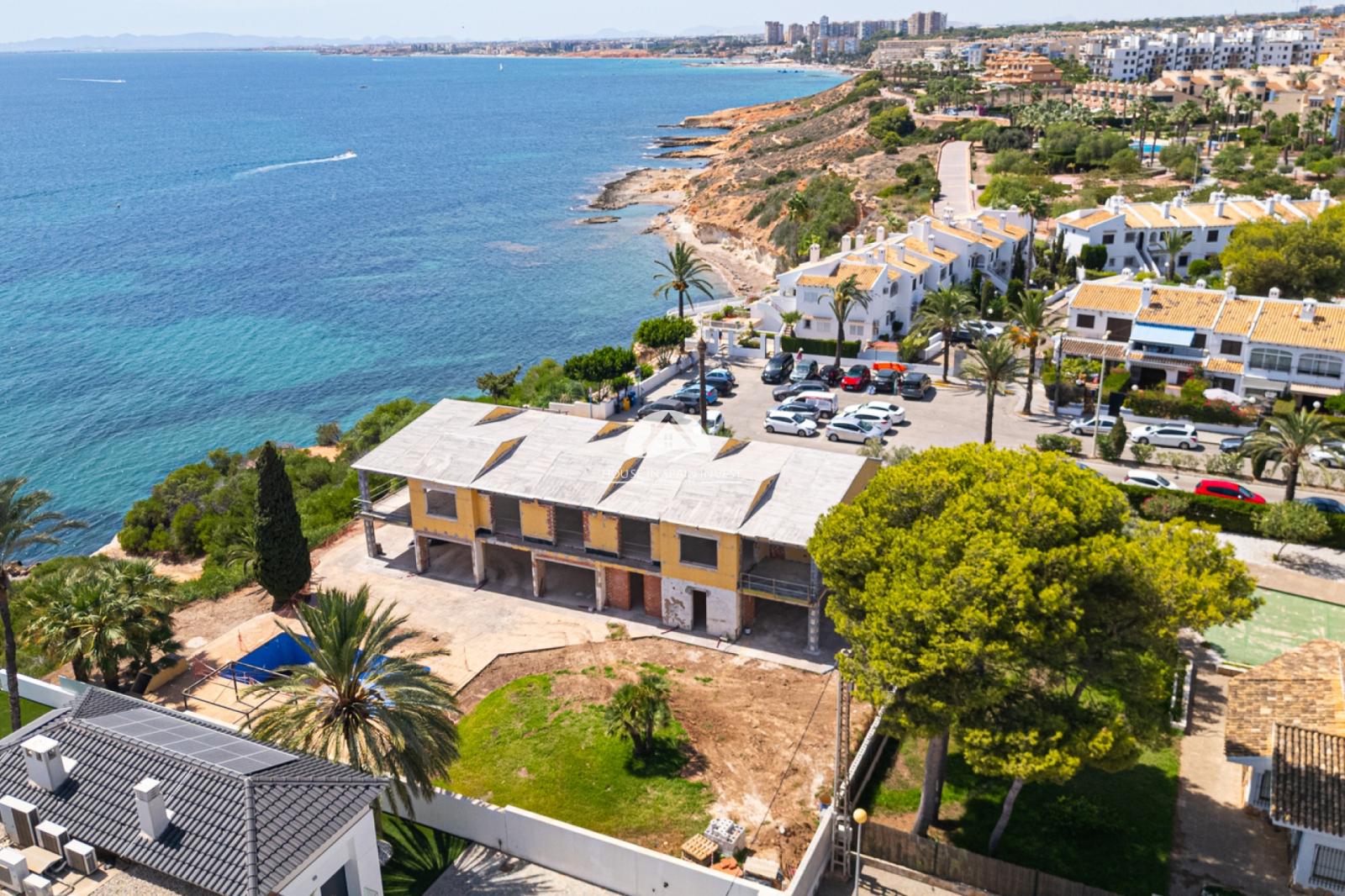Villa en Venta en Orihuela