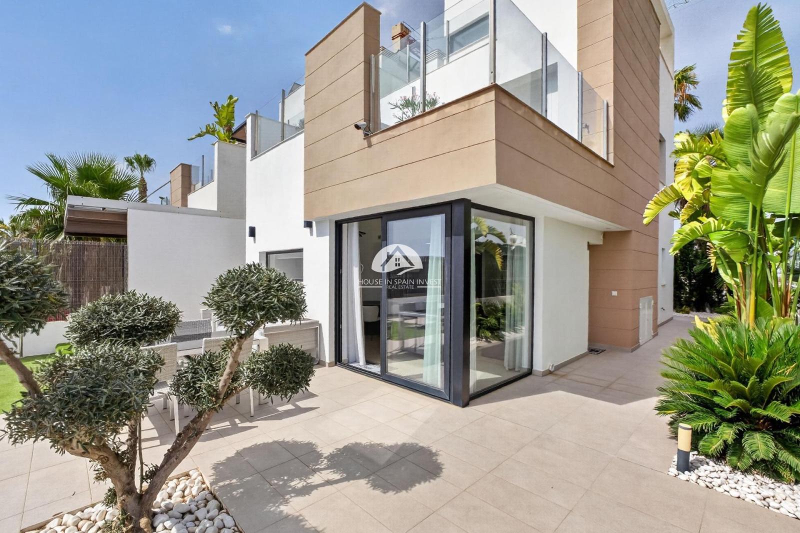 Villa en Venta en Guardamar del Segura