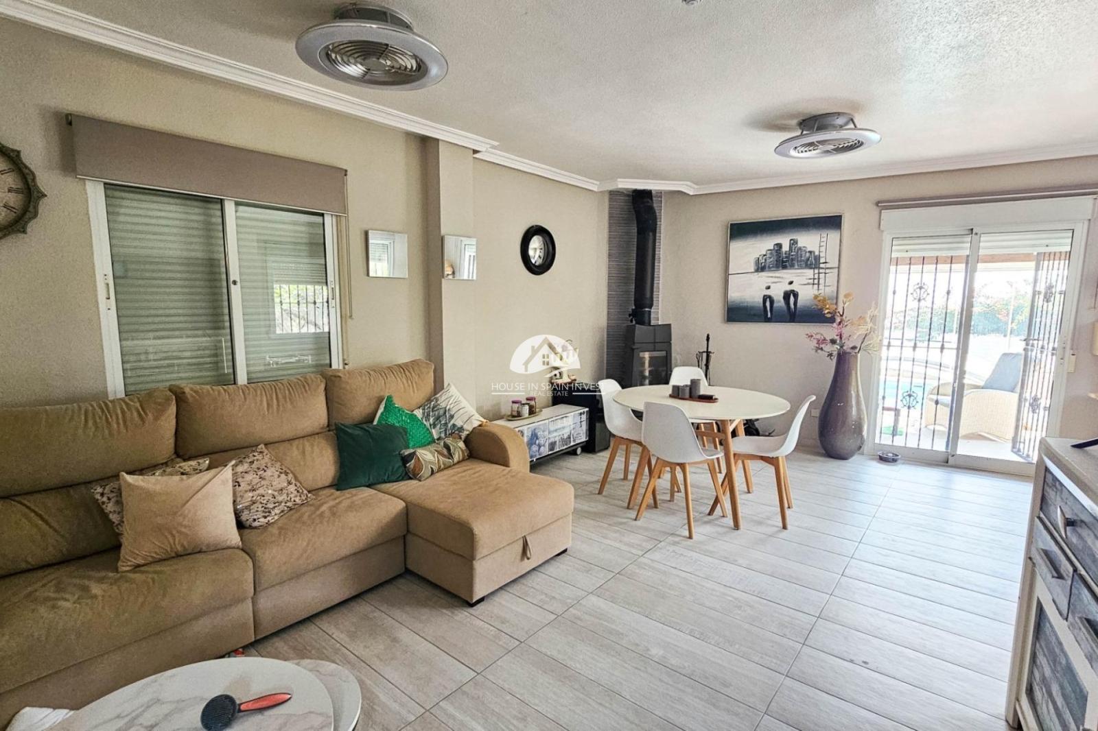 Villa en Venta en Orihuela