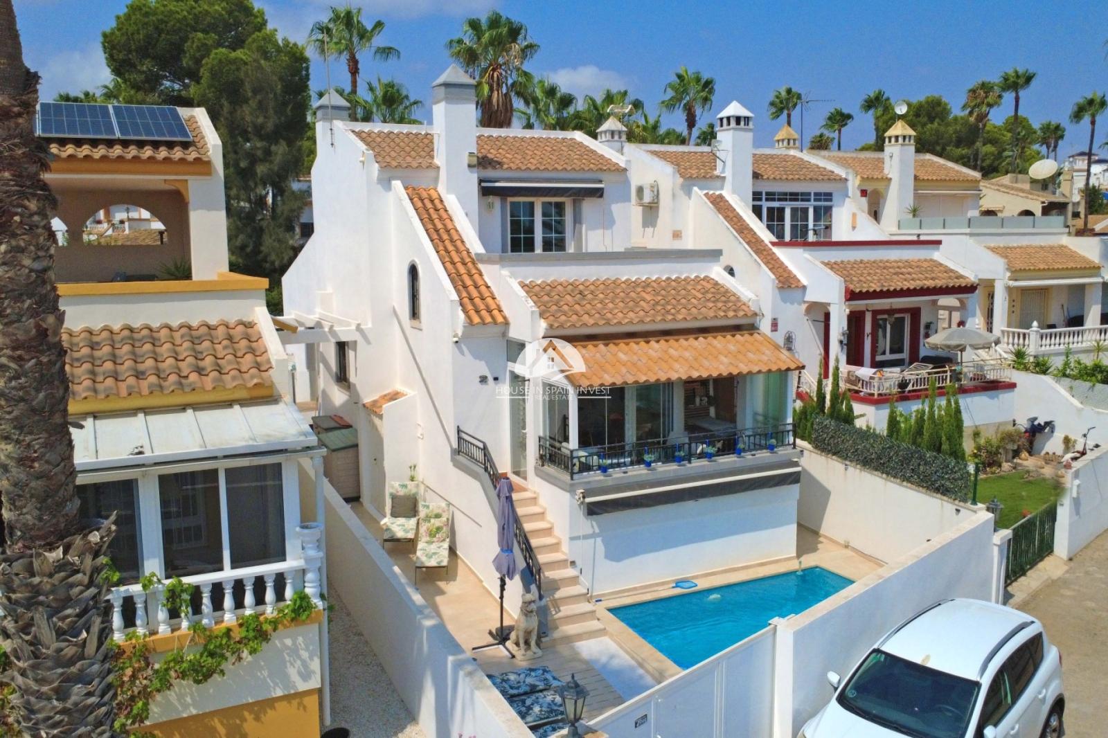 Villa en Venta en Orihuela