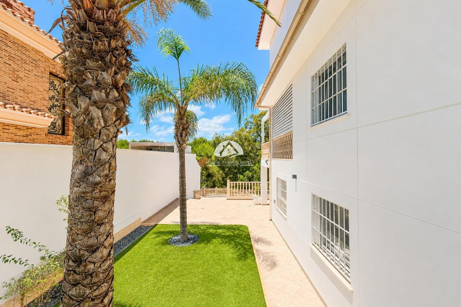 Villa en Venta en Orihuela