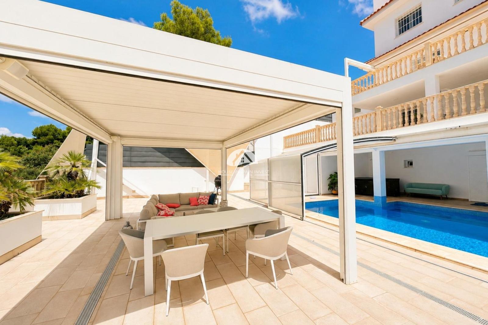 Villa en Venta en Orihuela