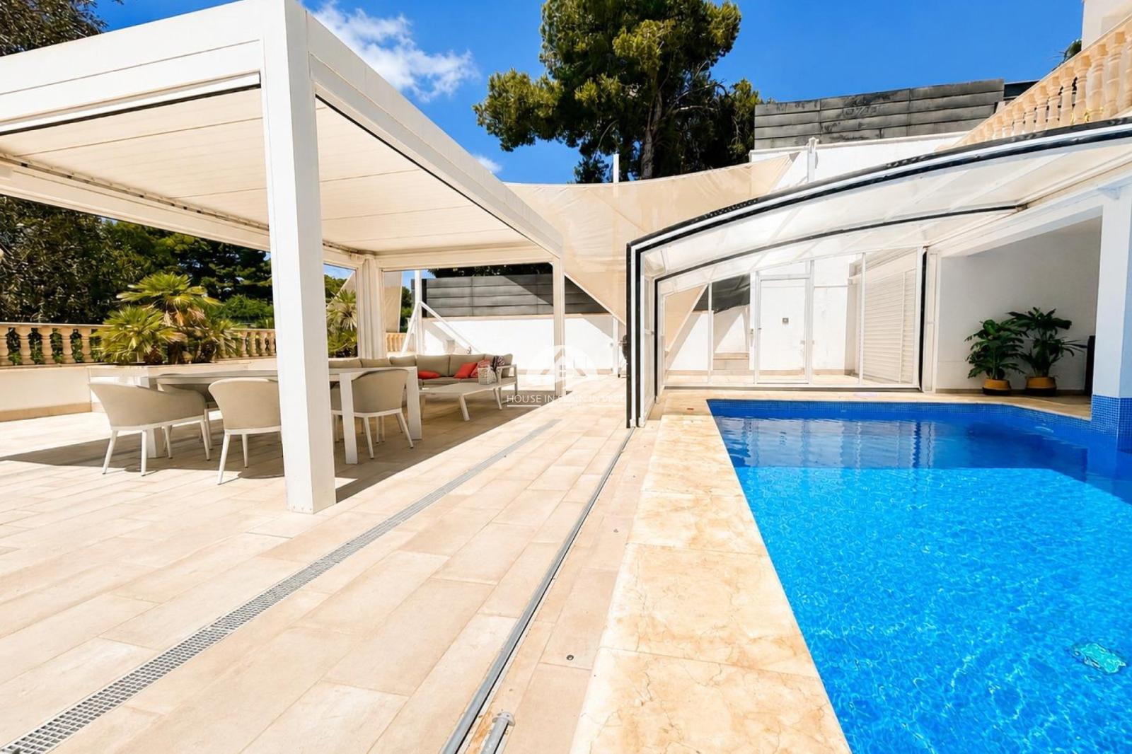 Villa en Venta en Orihuela