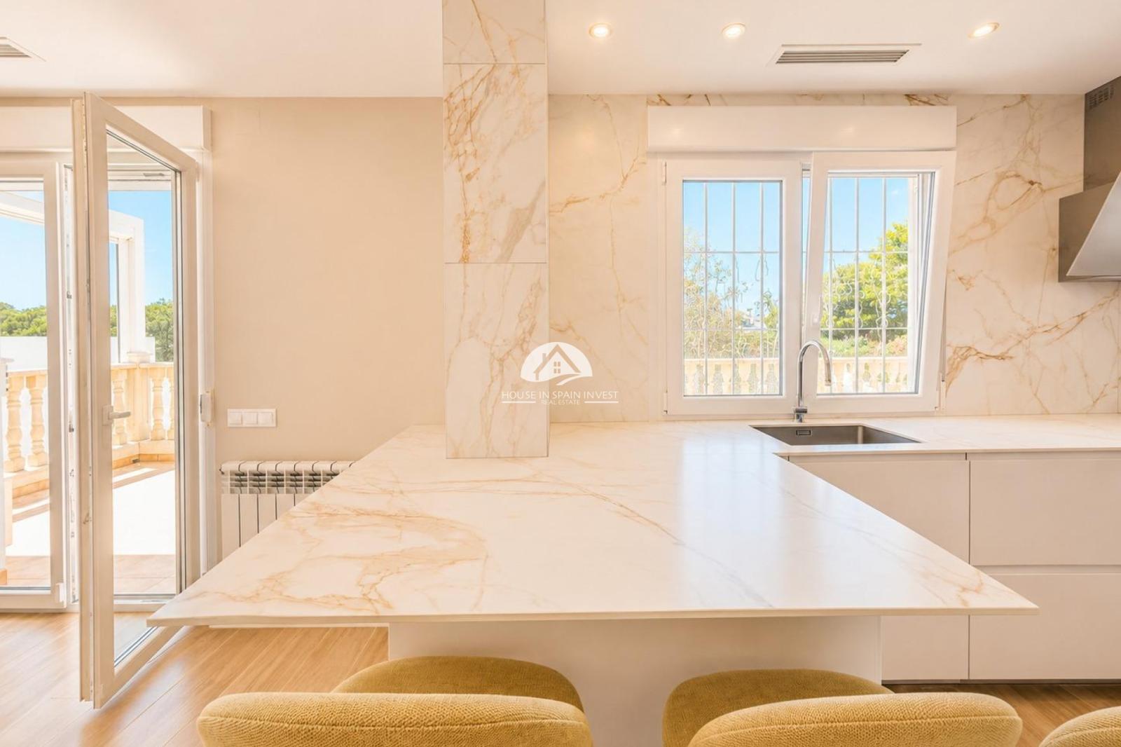 Villa en Venta en Orihuela