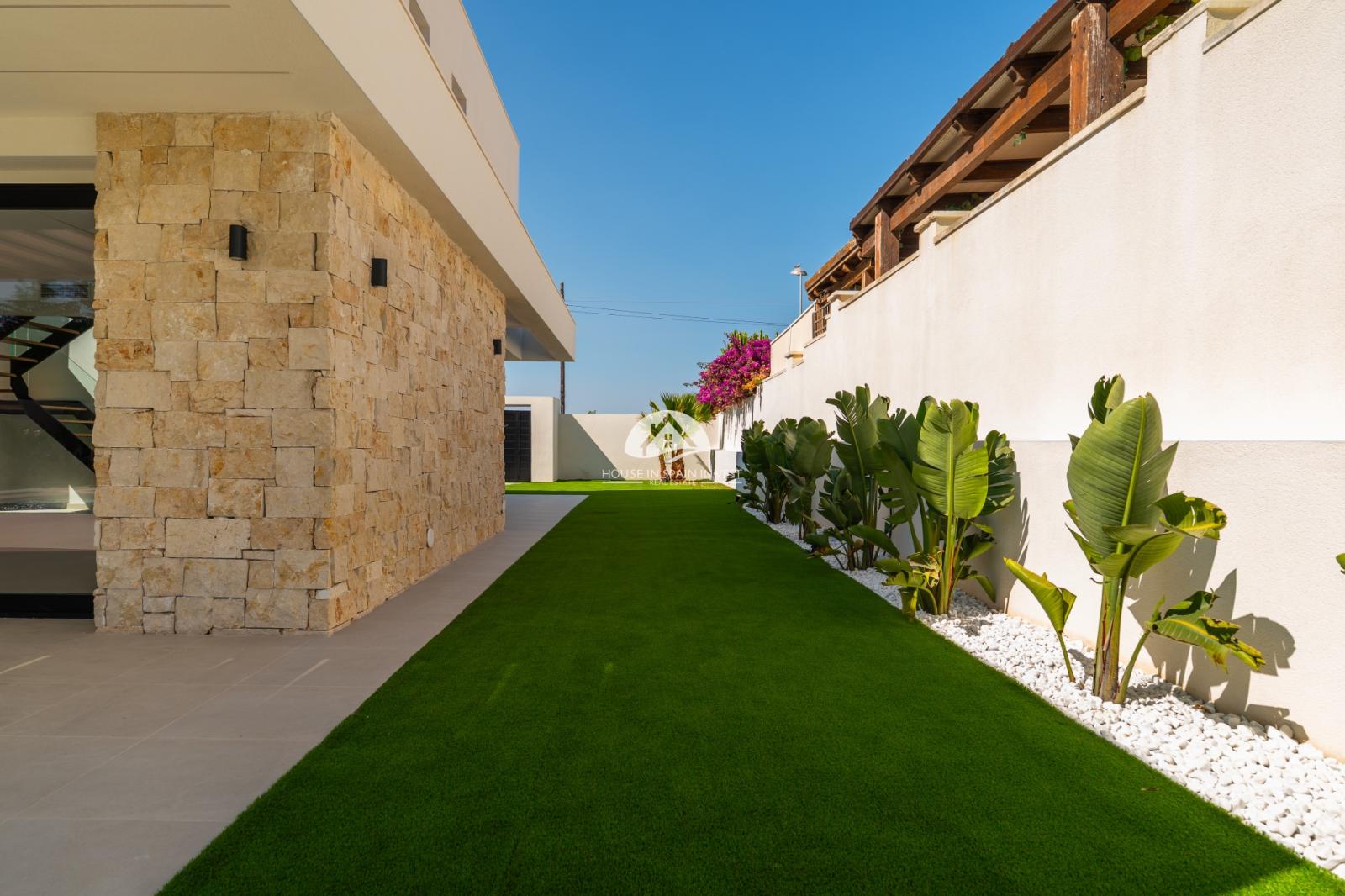Villa for Sale in Torrevieja
