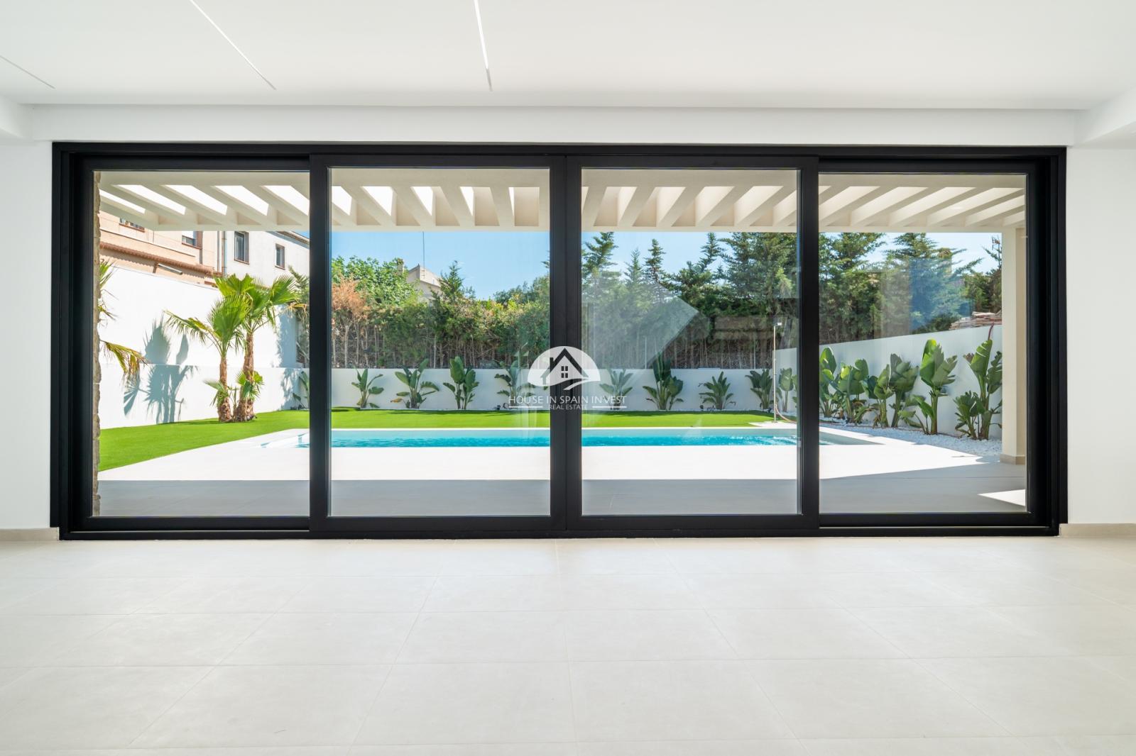 Villa for Sale in Torrevieja