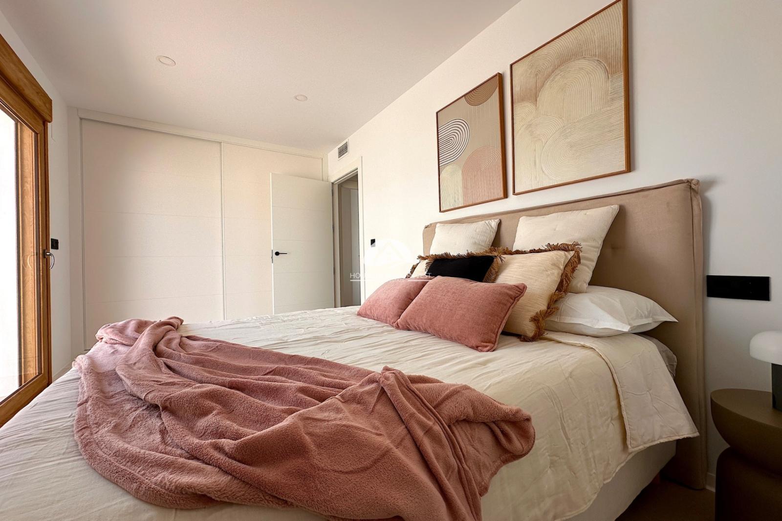 Bungalow for Sale in Murcia