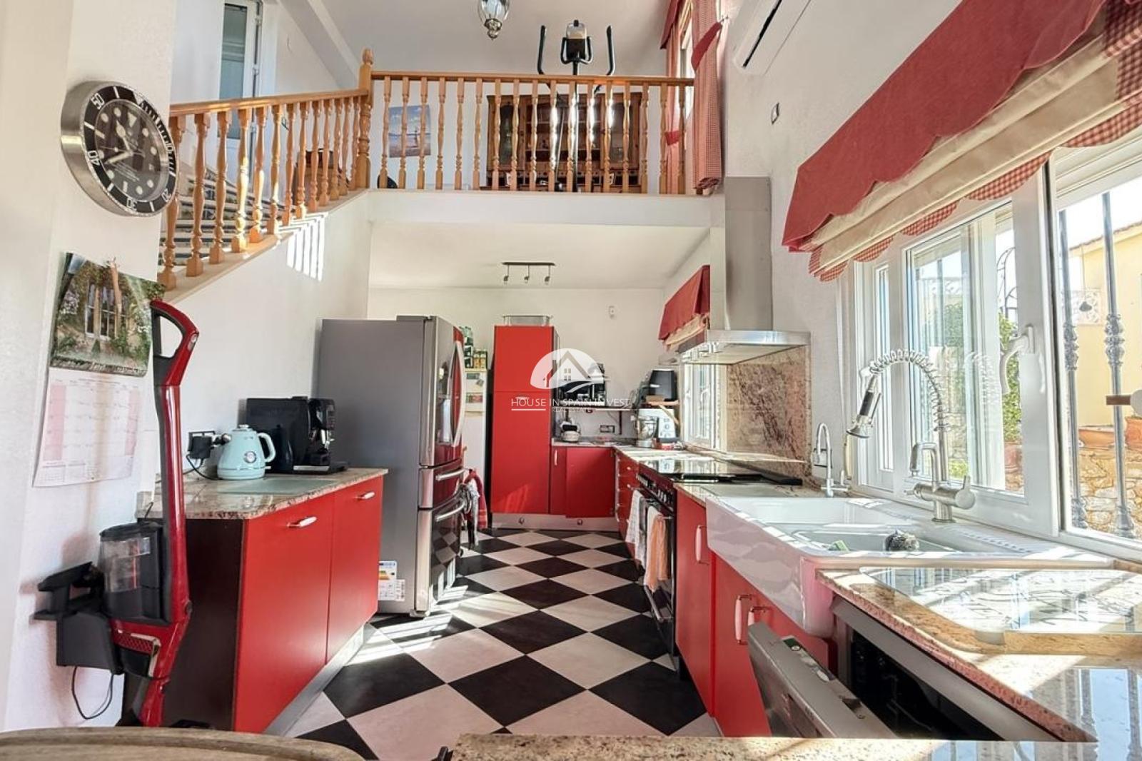 Villa en Venta en Orihuela