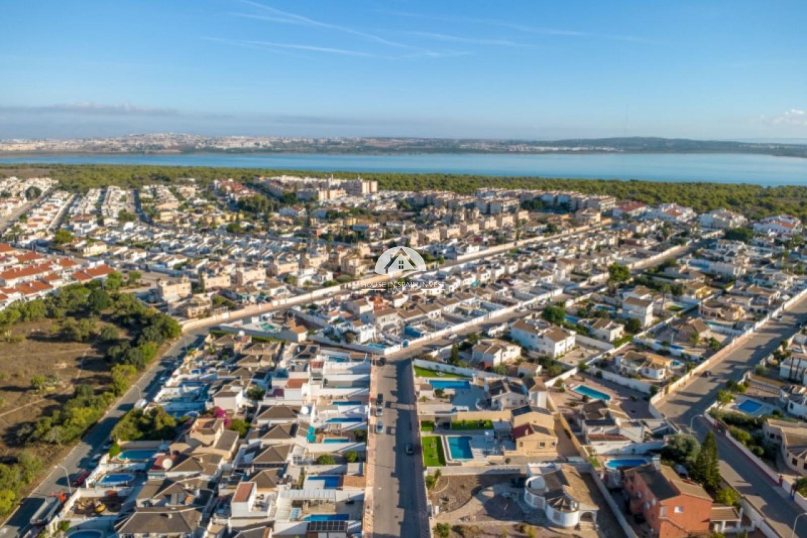 Villa en Venta en Torrevieja