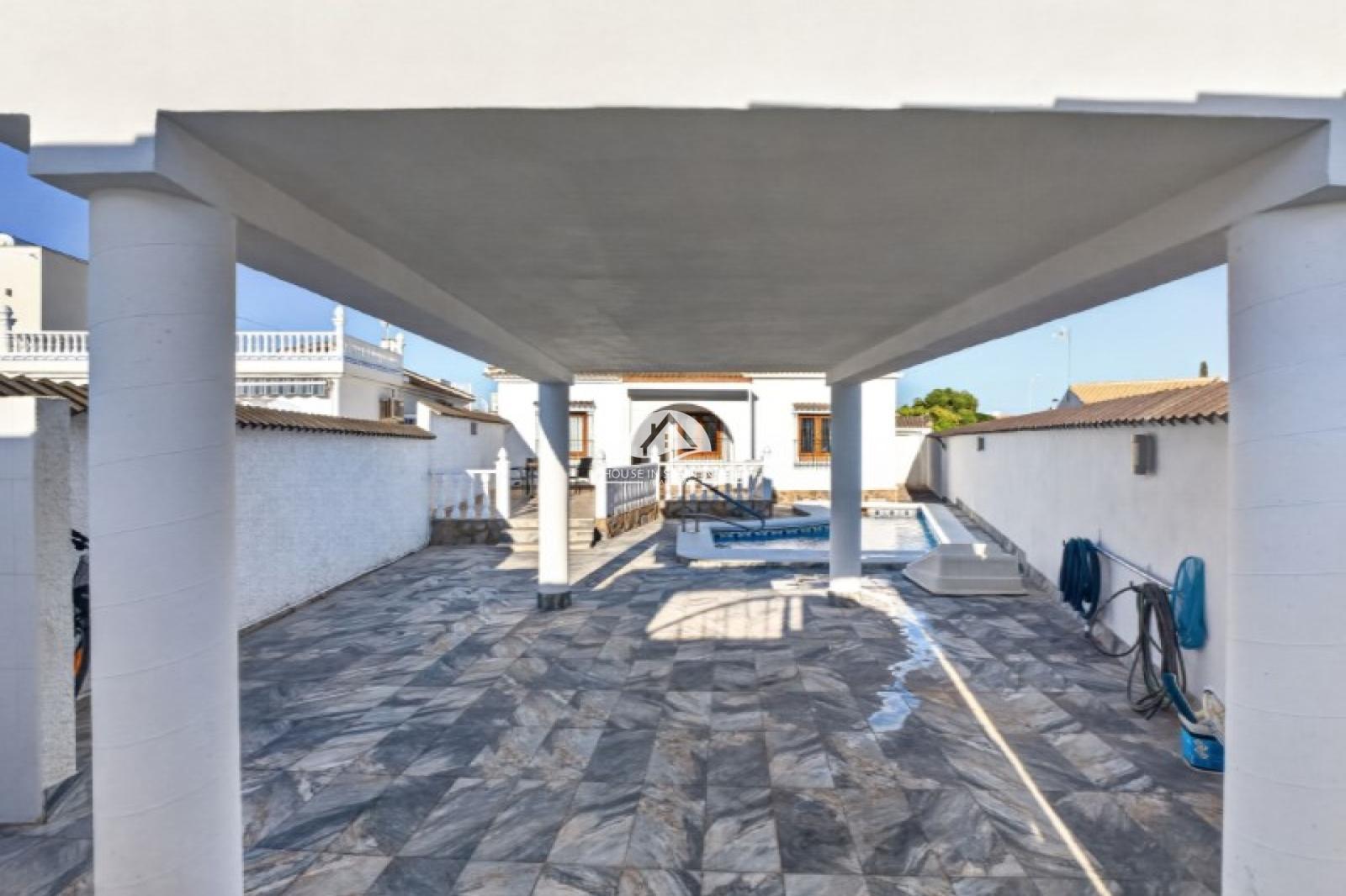 Villa en Venta en Torrevieja