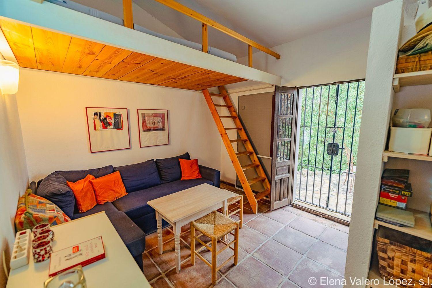 House for Sale in Alcaucín