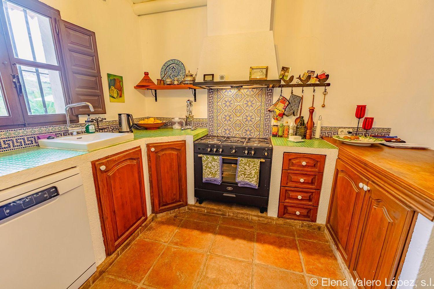 House for Sale in Alcaucín