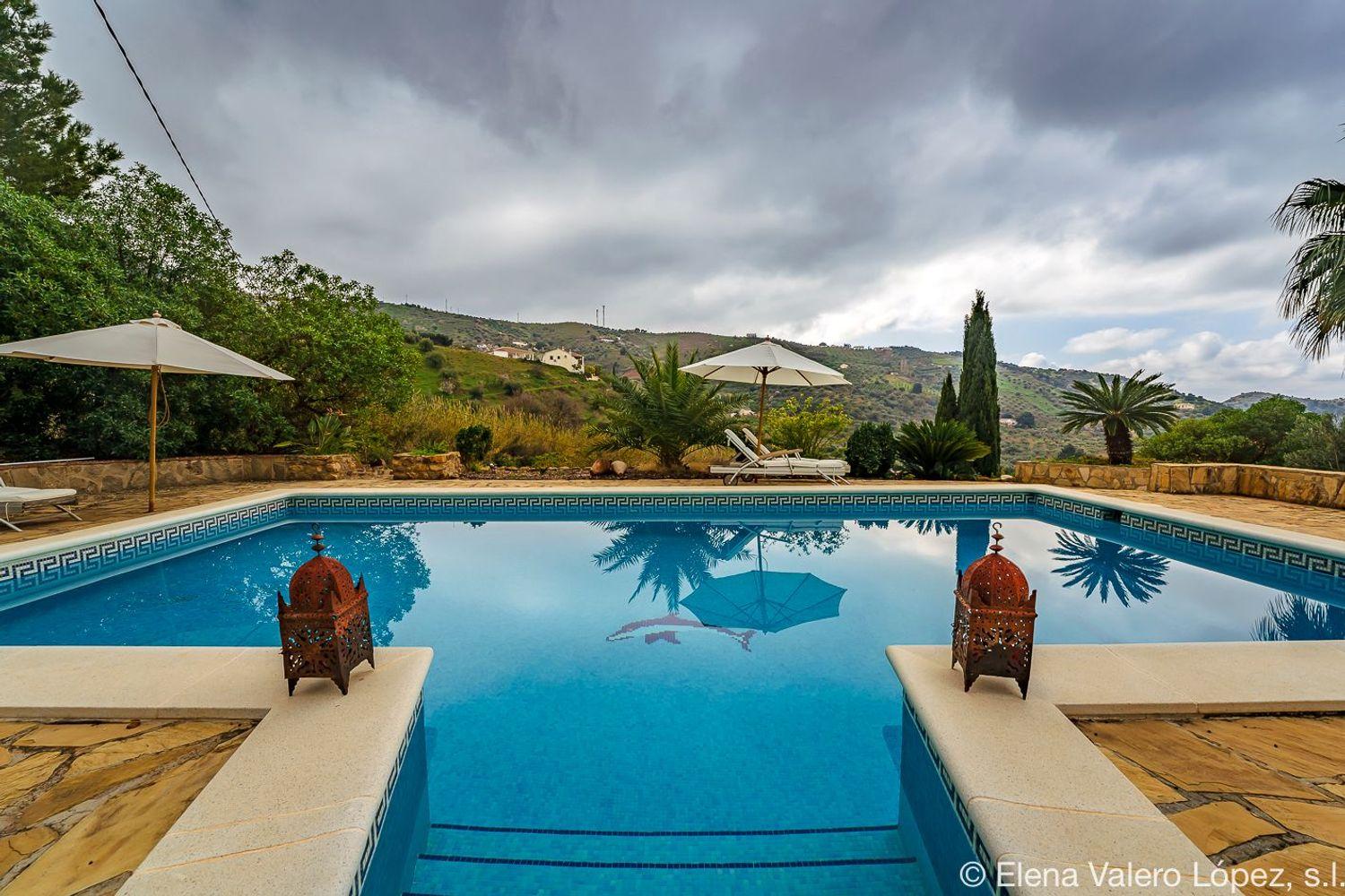 House for Sale in Alcaucín