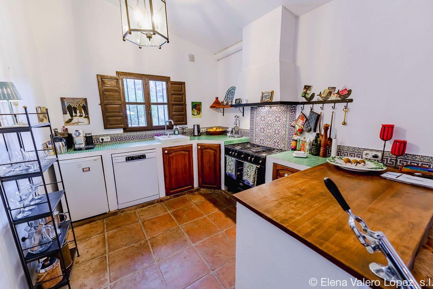 House for Sale in Alcaucín