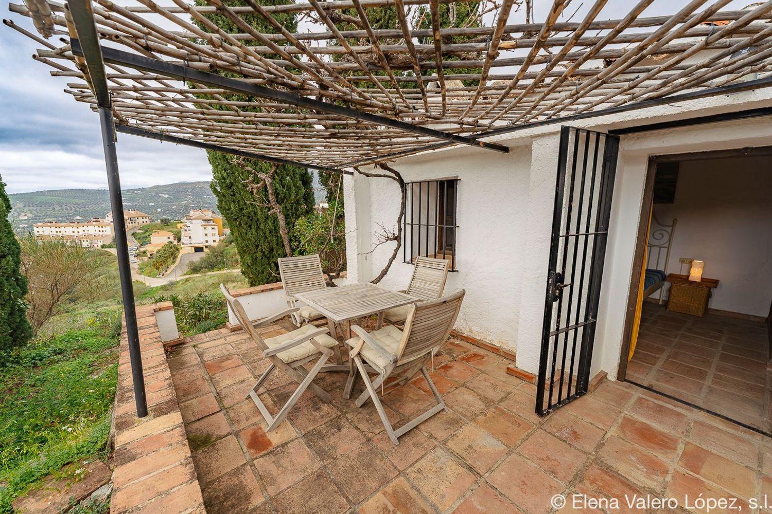 House for Sale in Alcaucín