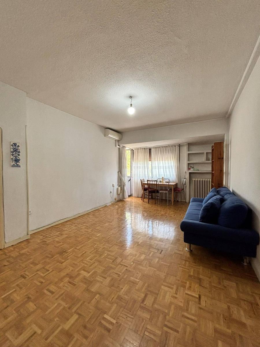 Flat for Sale in Madrid