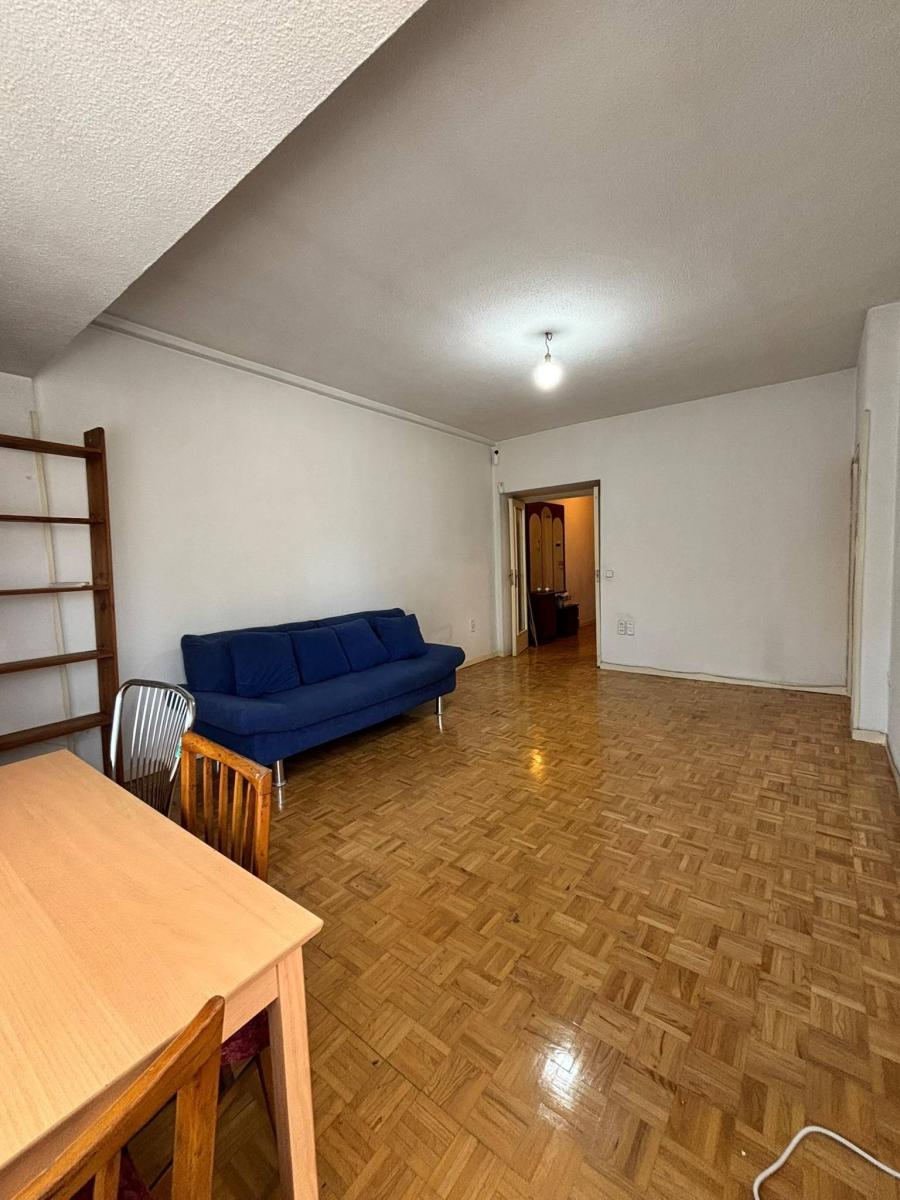 Flat for Sale in Madrid