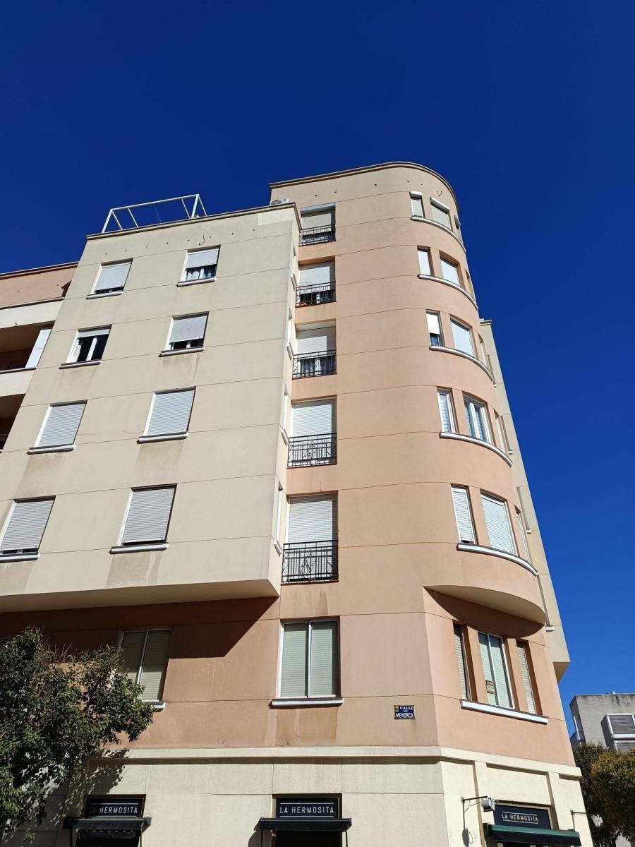 Flat for Sale in Madrid