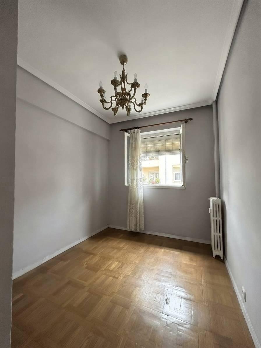 Flat for Sale in Madrid