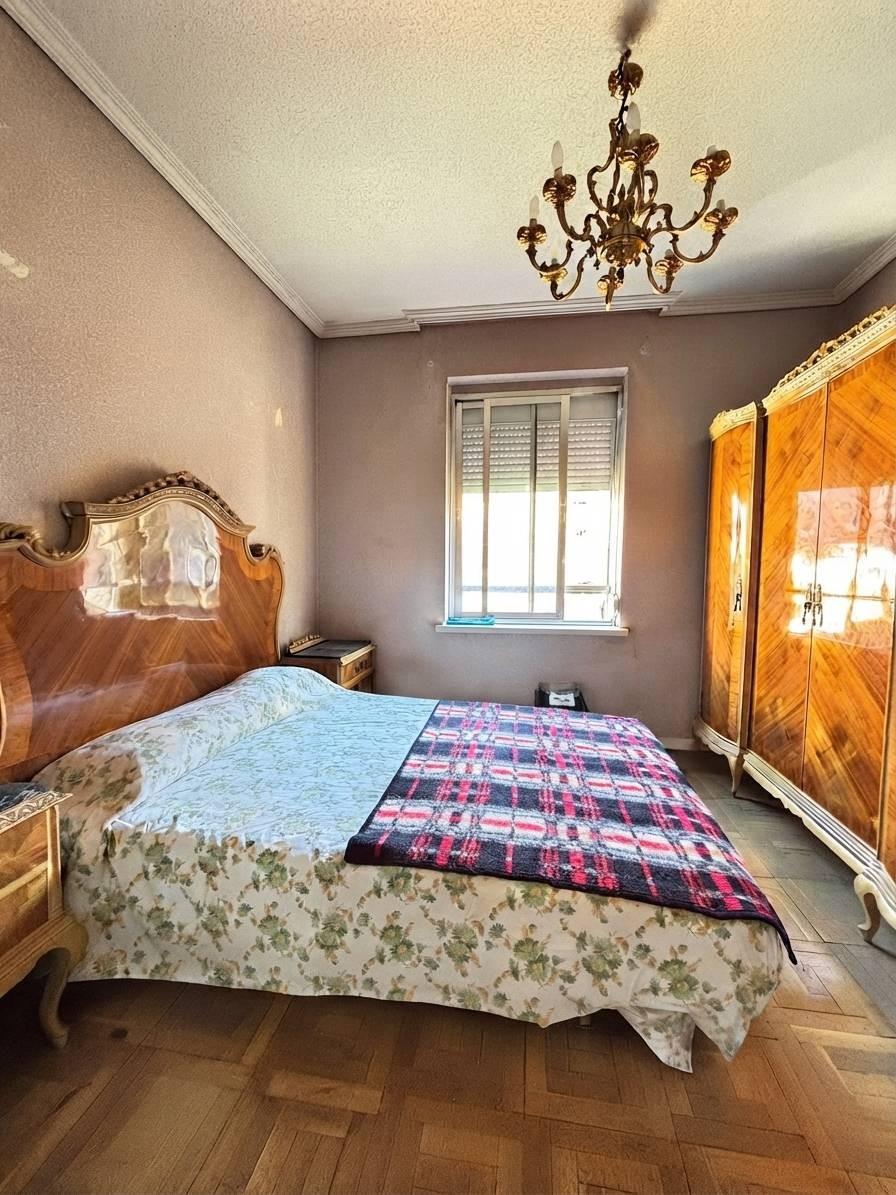 Flat for Sale in Madrid