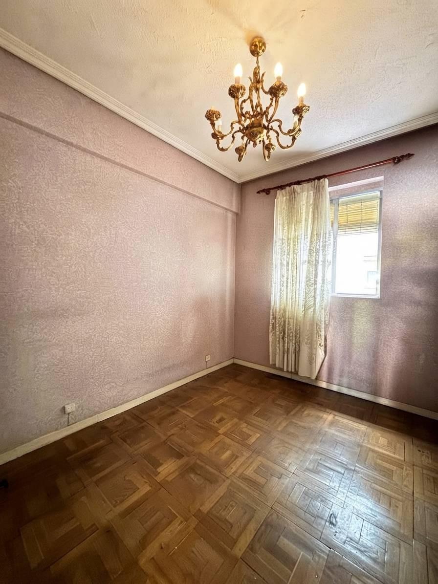 Flat for Sale in Madrid