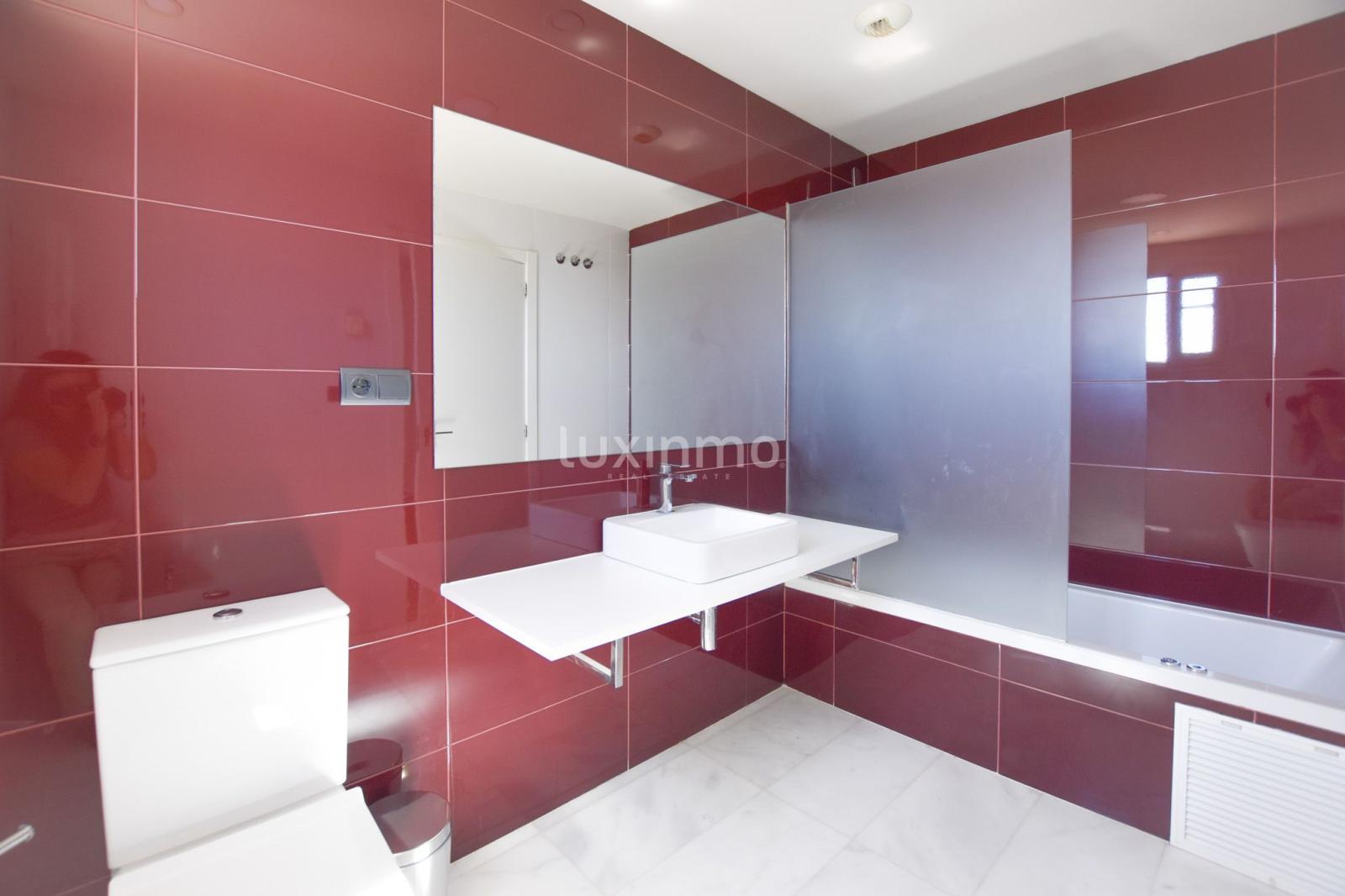 Chalet for Sale in Finestrat