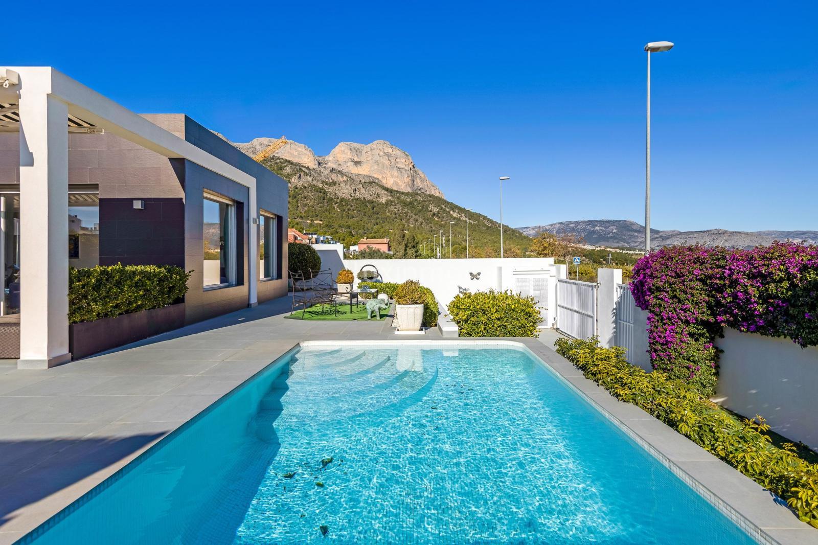 Casa en Venta en Polop