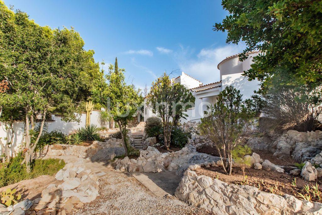 Chalet for Sale in Altea