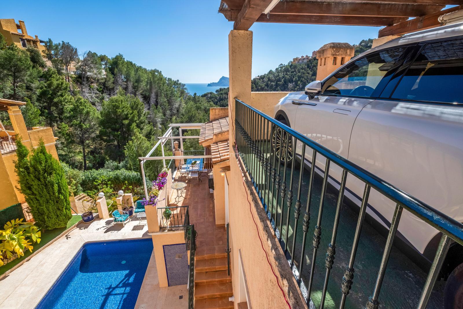 Chalet for Sale in Altea