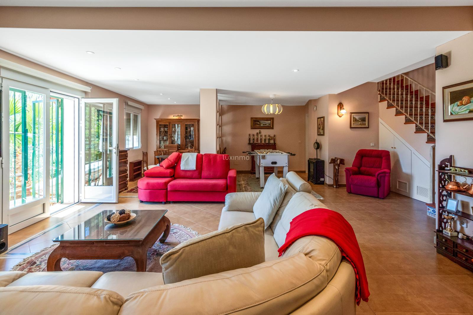 Chalet for Sale in Altea