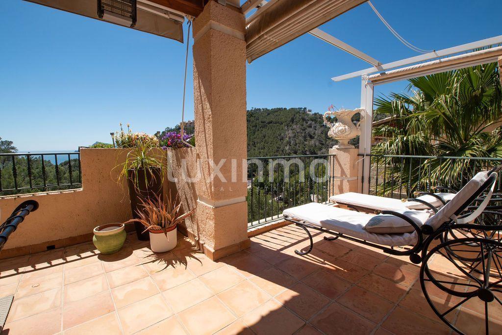 Chalet for Sale in Altea