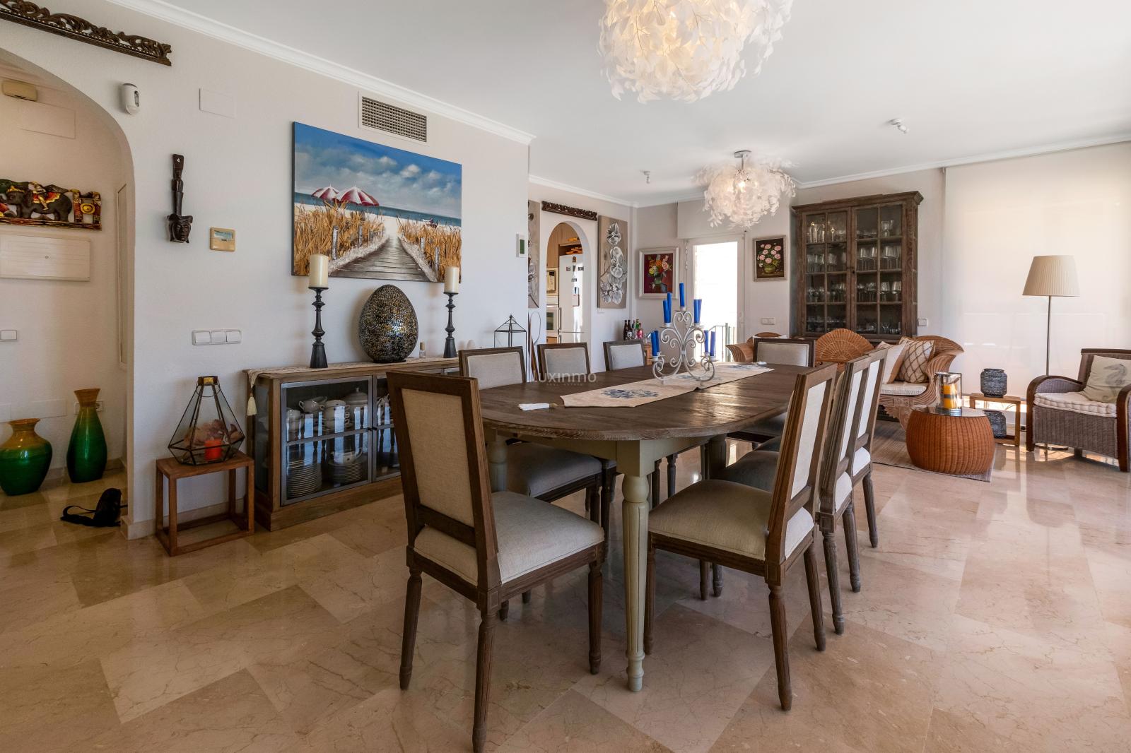 Chalet for Sale in Altea