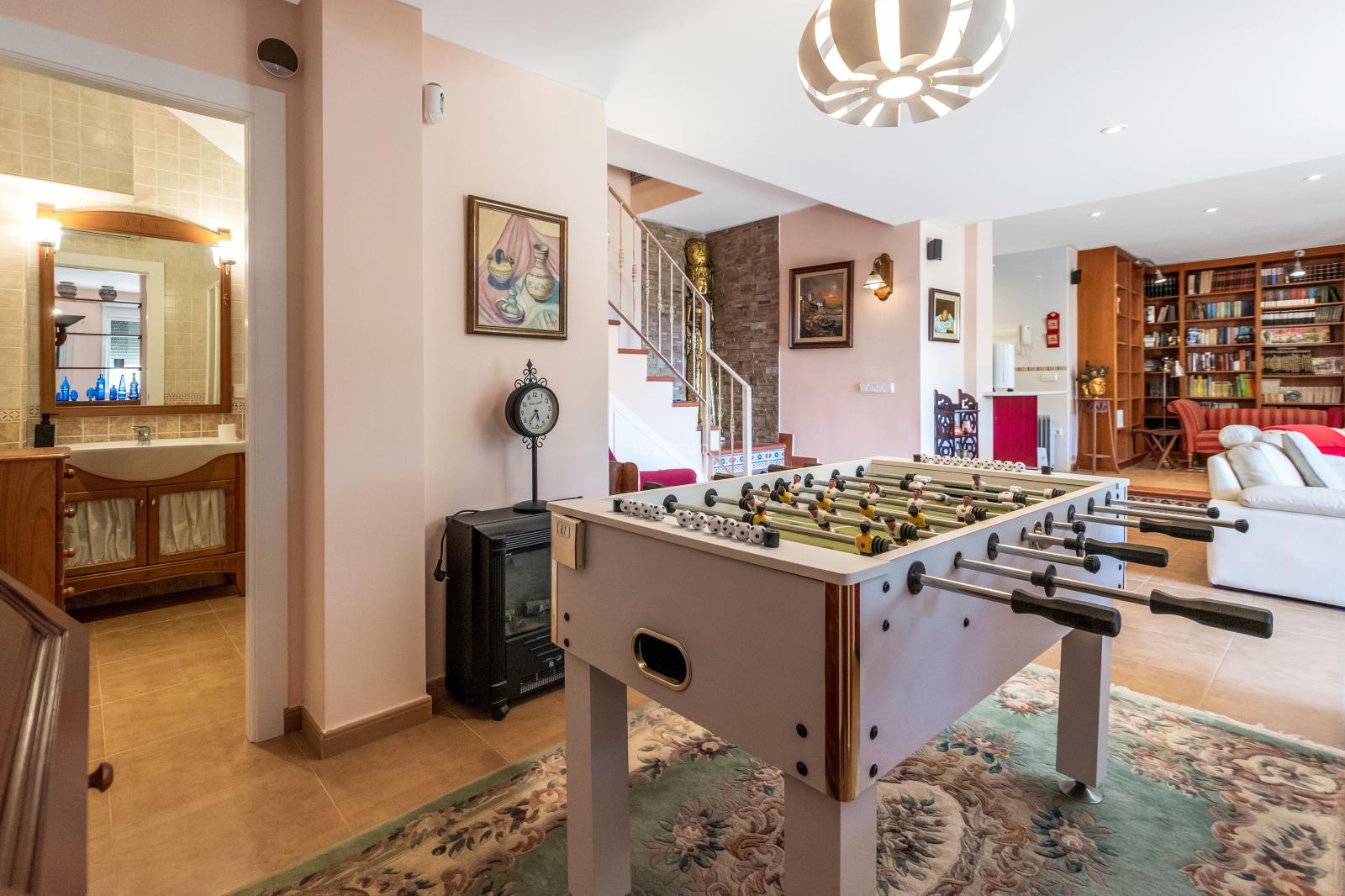 Chalet for Sale in Altea