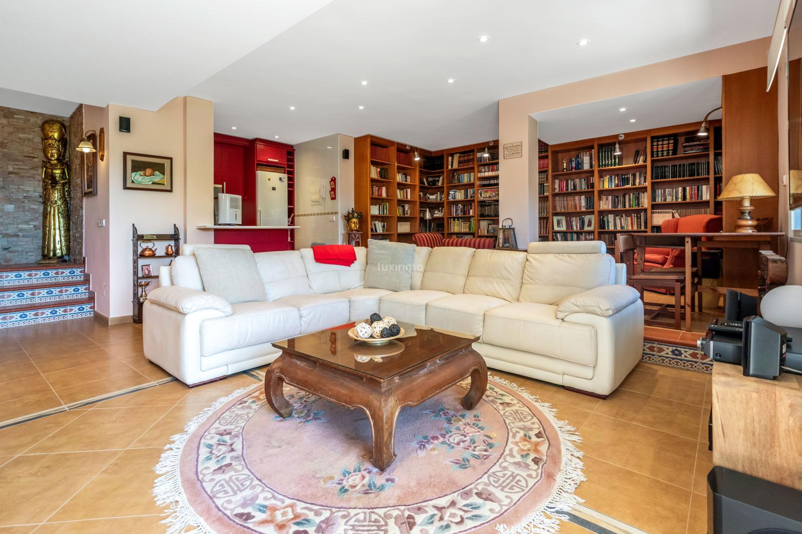 Chalet for Sale in Altea