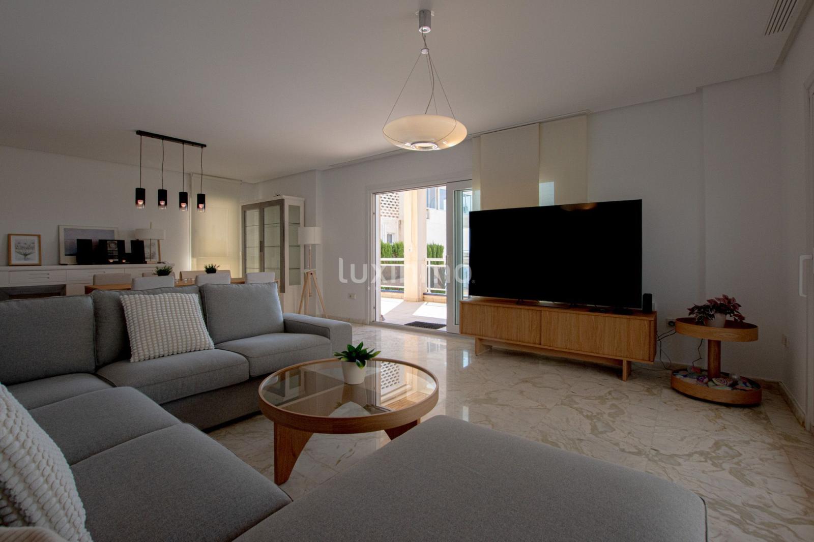 Apartamento en Alquiler en Altea