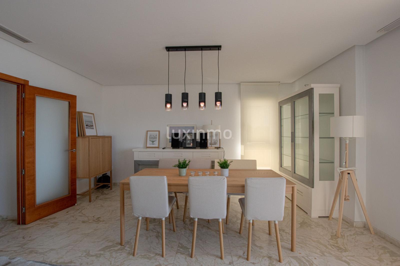 Apartamento en Alquiler en Altea