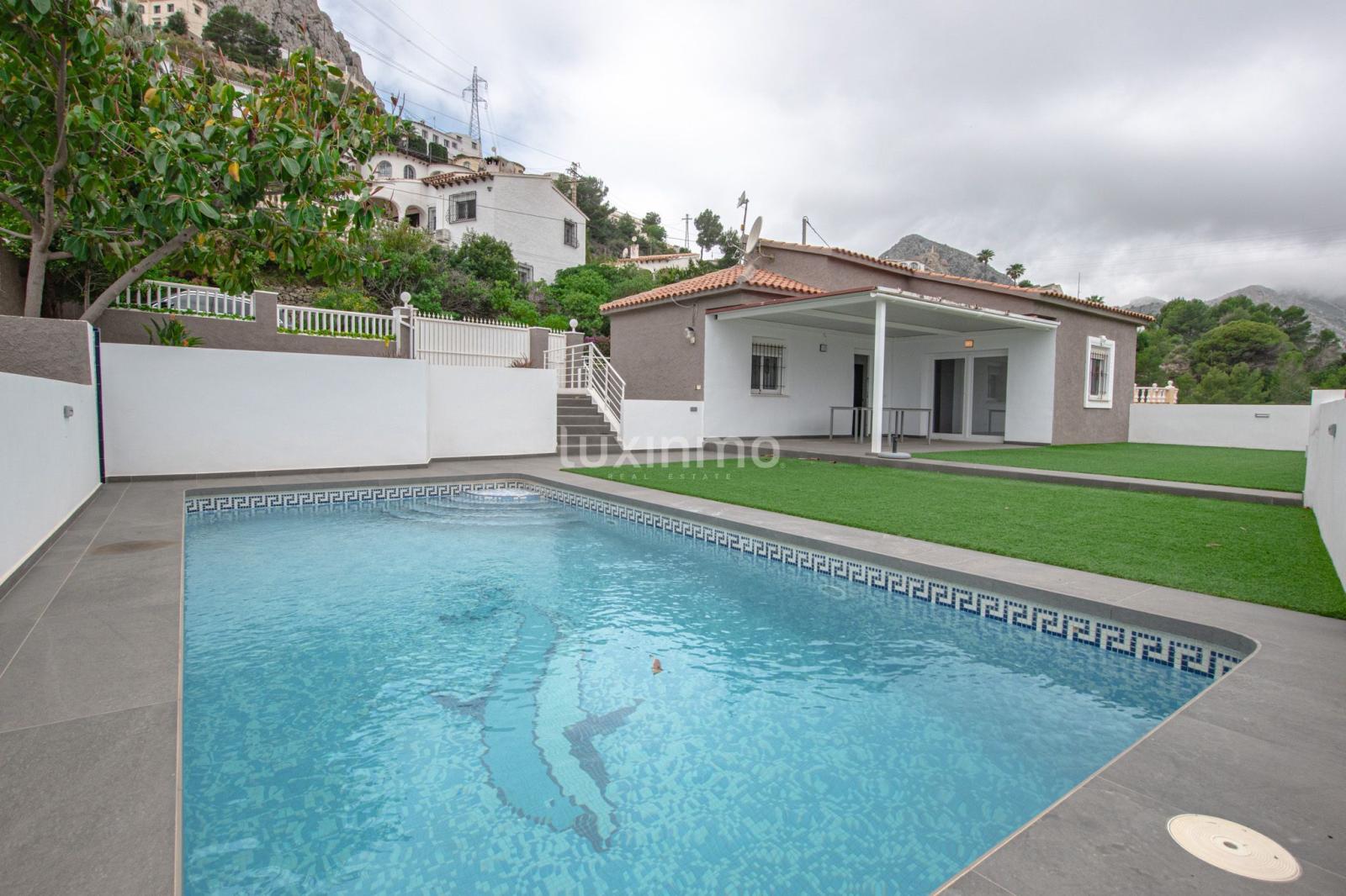 Chalet for Sale in Calpe