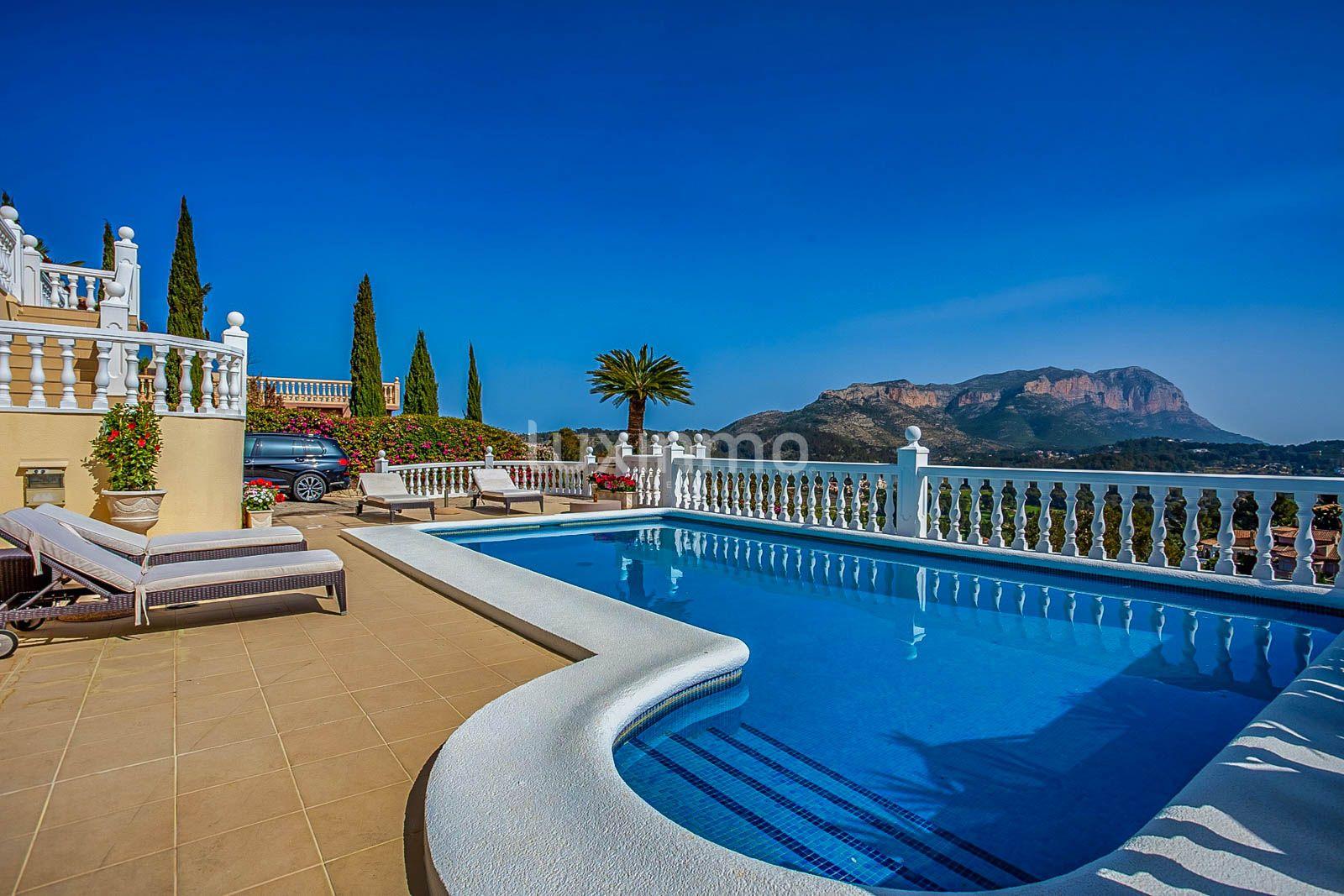 Chalet en Venta en Dénia
