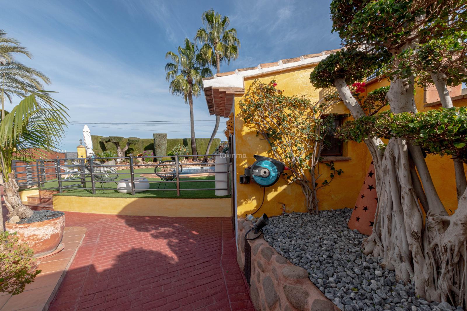 Chalet for Rent in Benissa