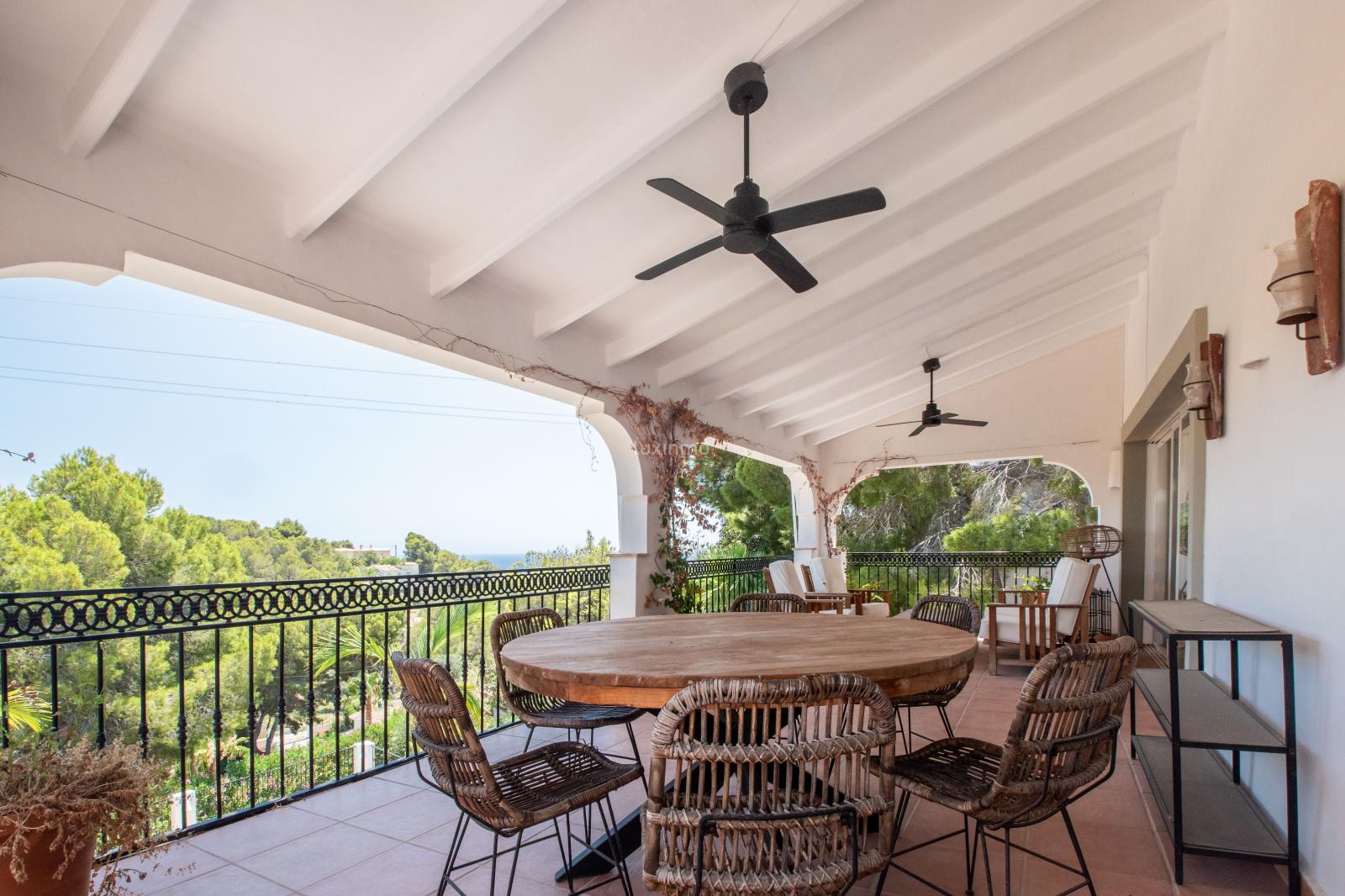 Chalet for Sale in Altea