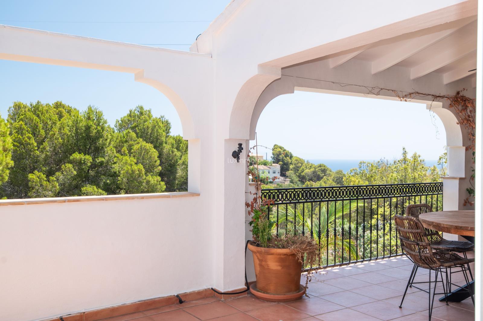 Chalet for Sale in Altea