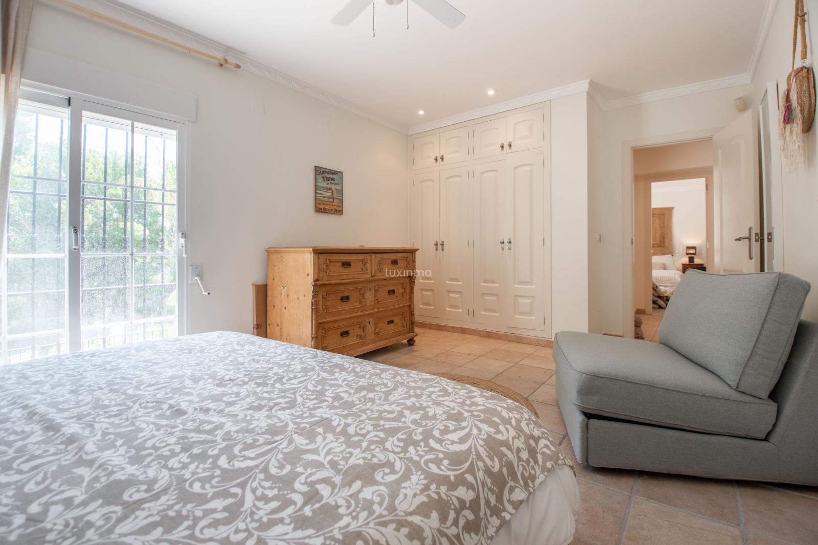 Chalet for Sale in Altea