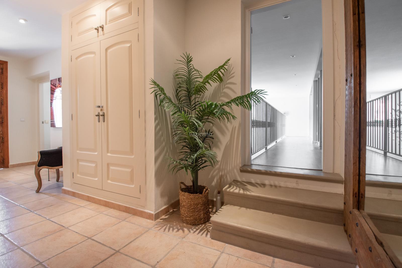 Chalet for Sale in Altea