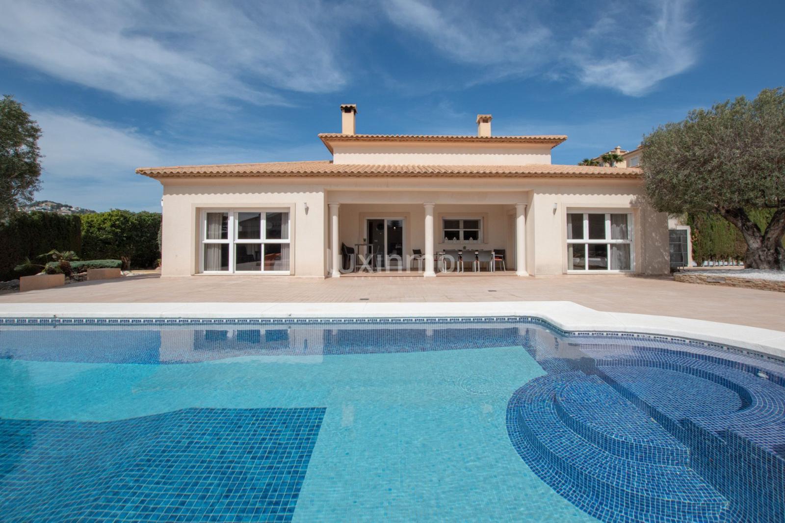 Chalet en Alquiler en Calpe