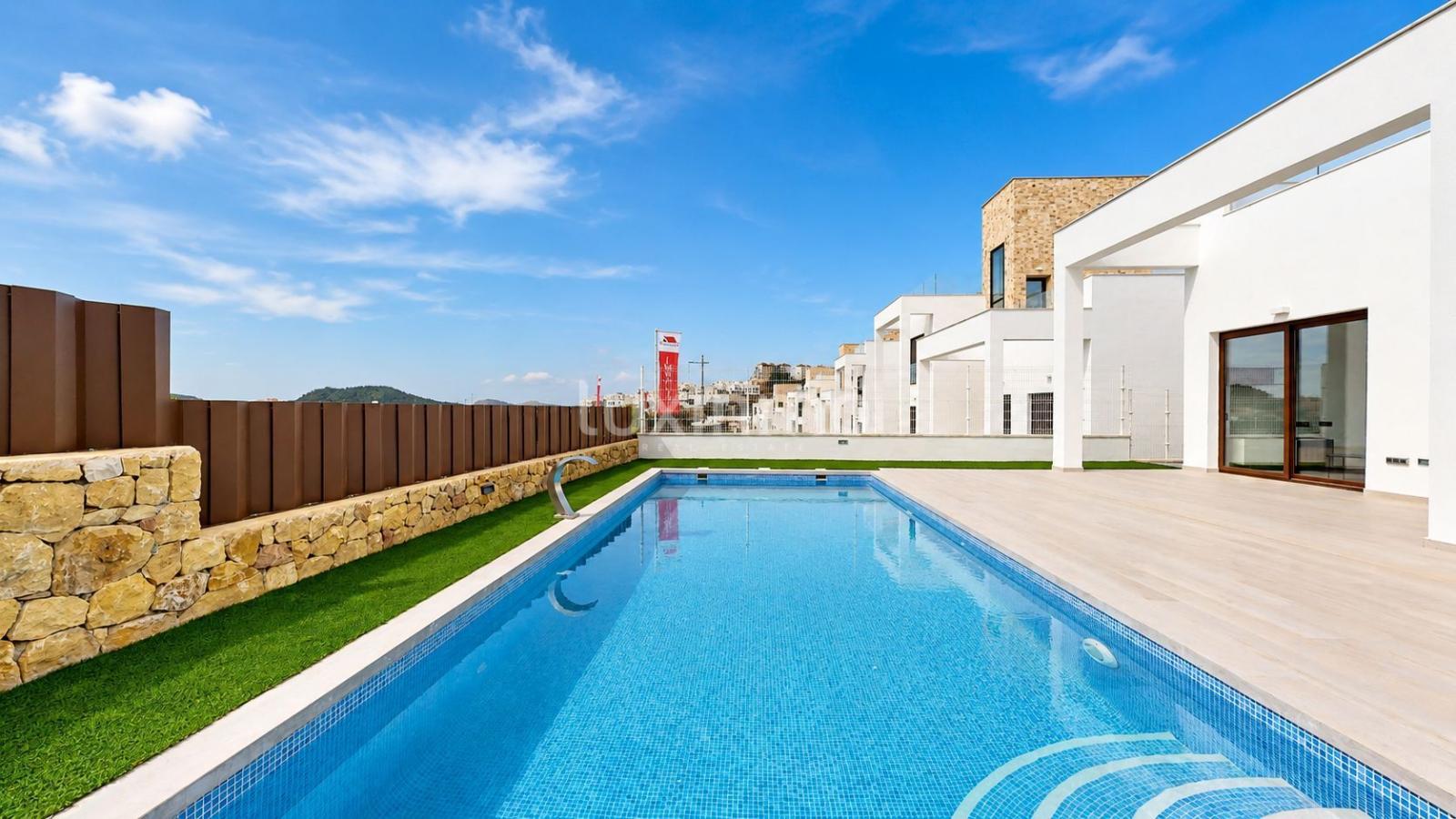 Chalet for Sale in Finestrat