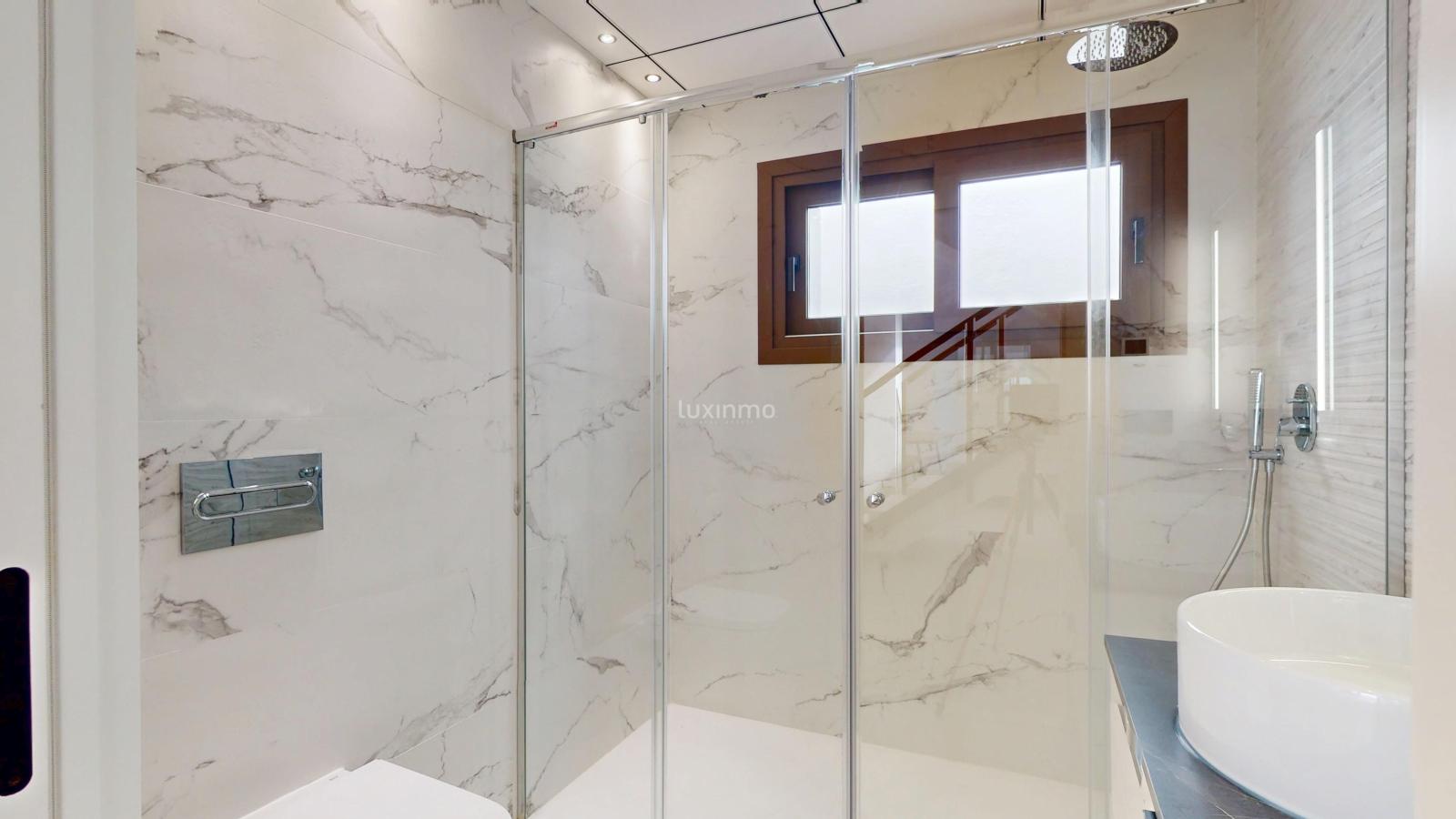 Chalet for Sale in Finestrat