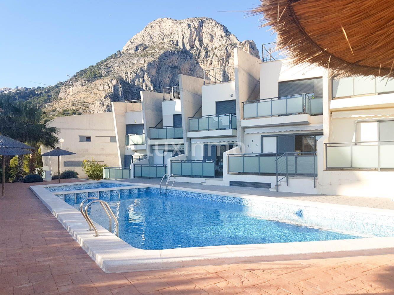 Adosado en Alquiler en Altea