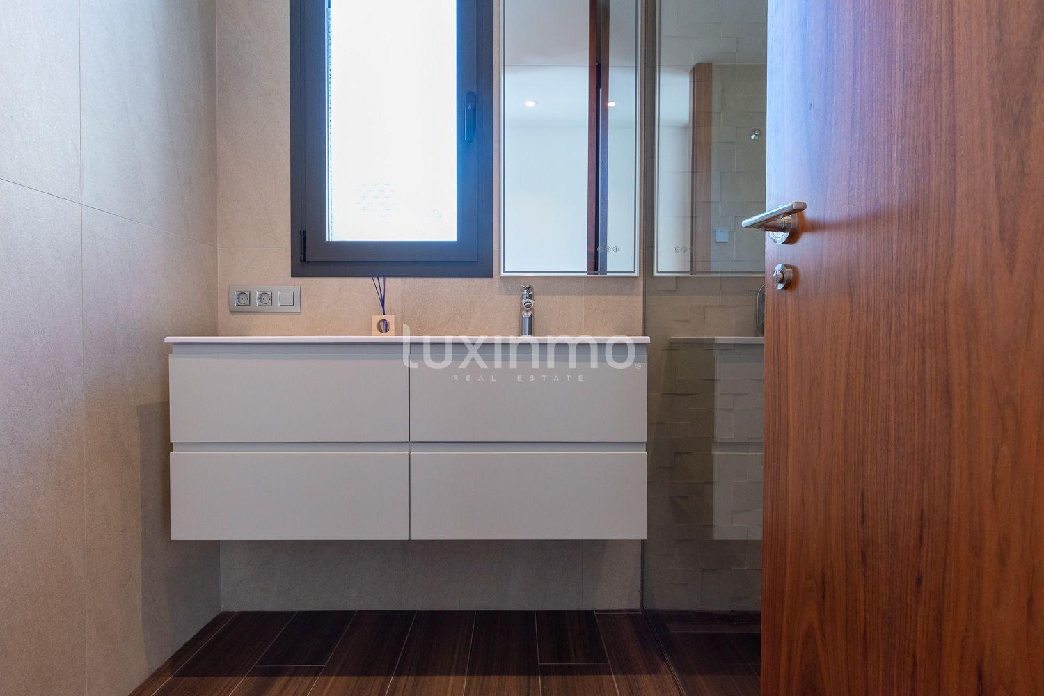 Chalet for Sale in Finestrat