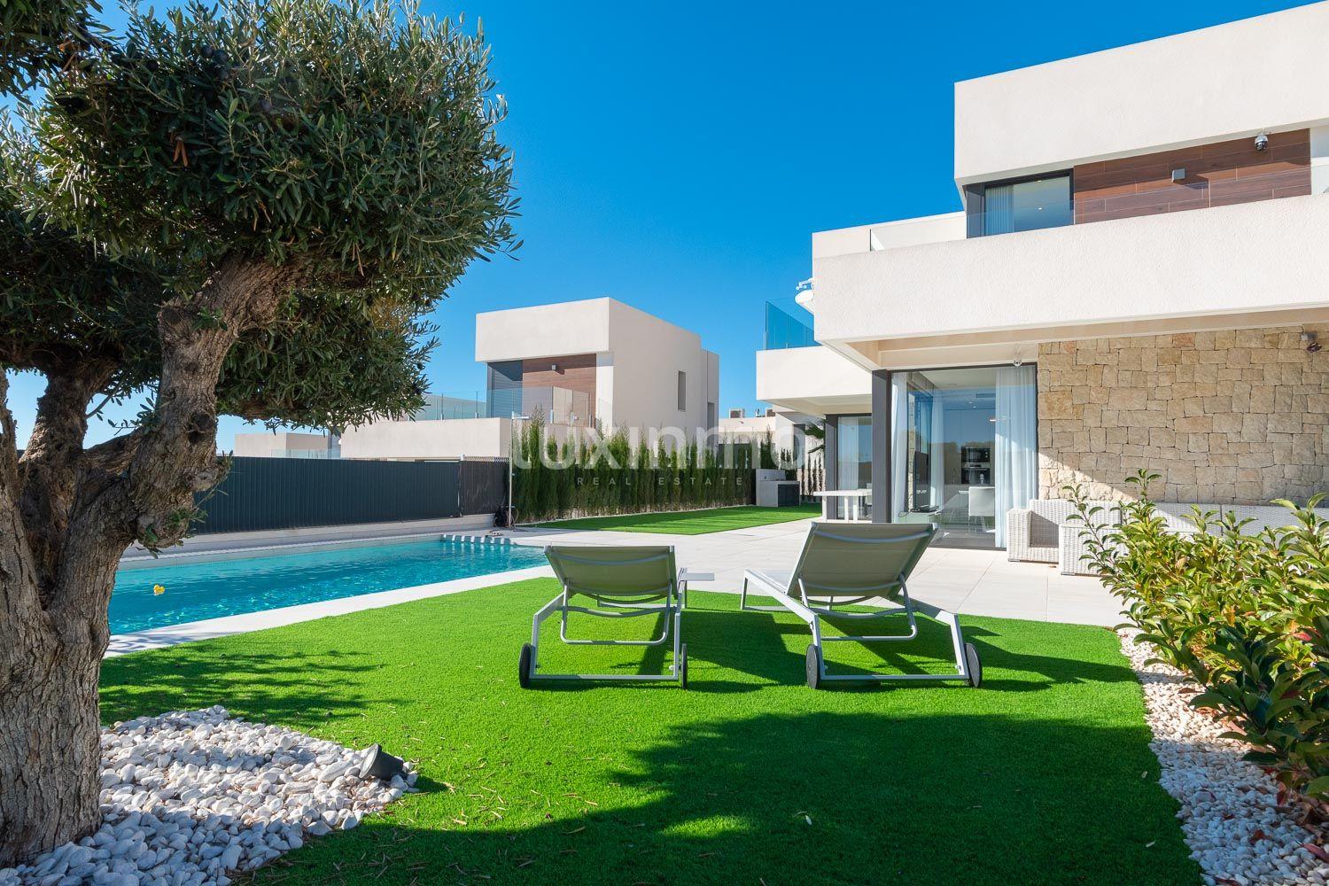 Chalet for Sale in Finestrat